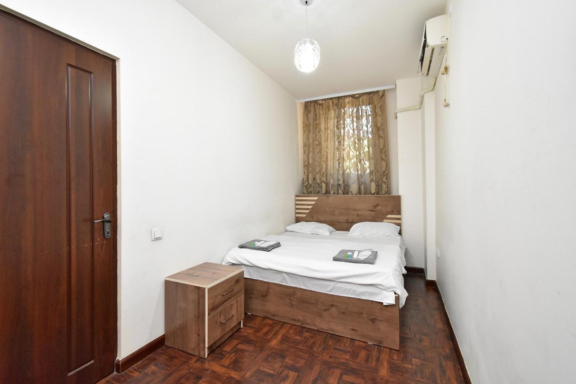 Aaa Hotel Yerevan Exterior photo